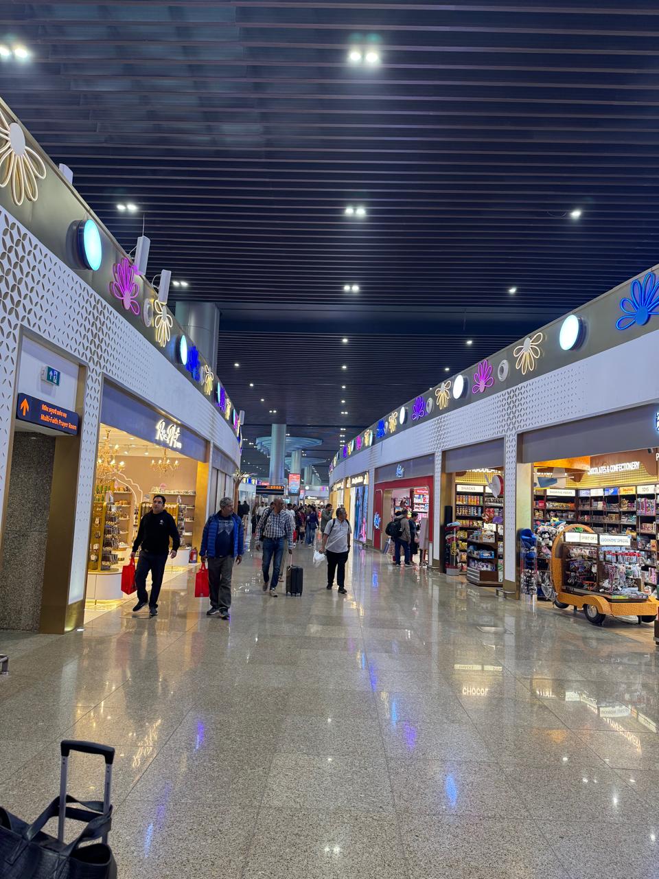 Chaudhary Charan Singh International Airport